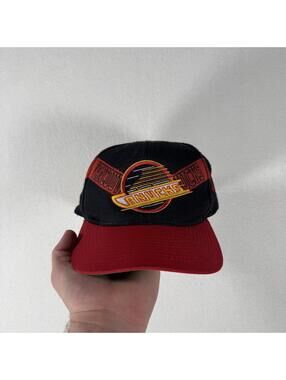 Vtg 90s Vancouver Canucks The Game NHL Snapback Hat